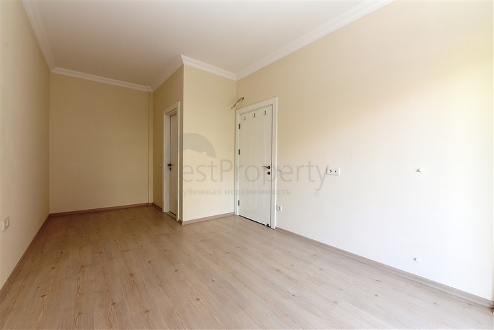 Трехкомнатная квартира в районе Оба