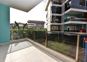 Трехкомнатная квартира в районе Оба