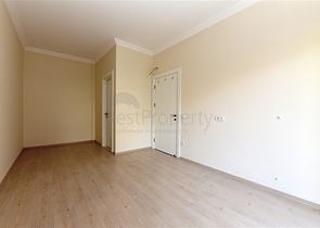 Трехкомнатная квартира в районе Оба