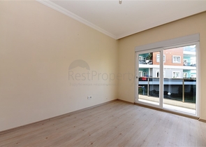 Трехкомнатная квартира в районе Оба