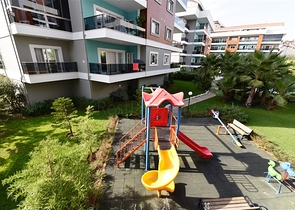 Трехкомнатная квартира в районе Оба