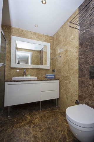 Трехкомнатная квартира с прямым видом на море