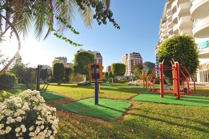 Трехкомнатные просторные апартаменты в районе Джикджилли