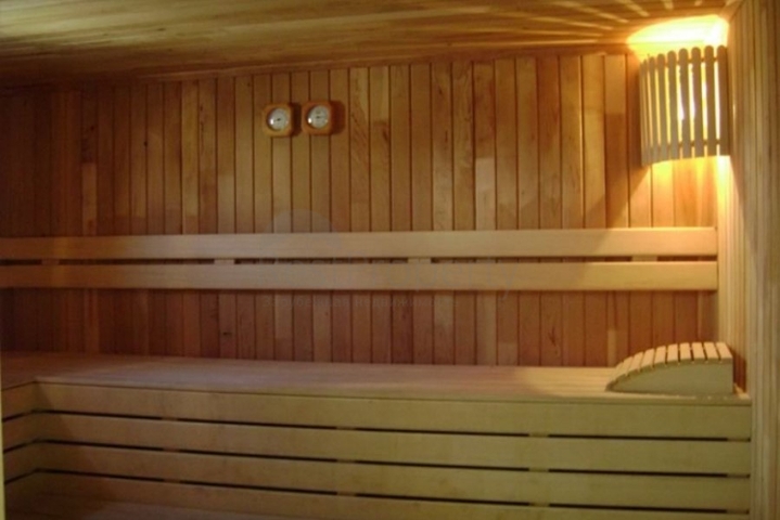 Трехкомнатные просторные апартаменты в районе Джикджилли