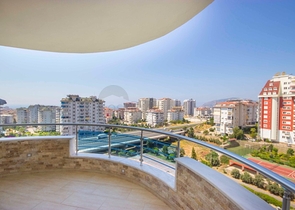 Трехкомнатные просторные апартаменты в районе Джикджилли