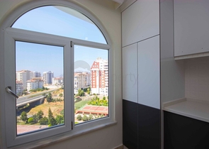 Трехкомнатные просторные апартаменты в районе Джикджилли