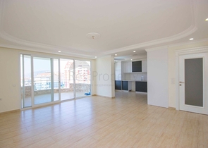 Трехкомнатные просторные апартаменты в районе Джикджилли