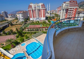 Трехкомнатные просторные апартаменты в районе Джикджилли