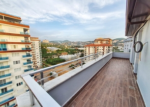 Меблированные пентхаусы в районе Махмутлар