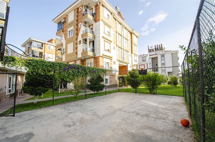 Просторная квартира 4+1 в Унжалы Коньяалты Анталья