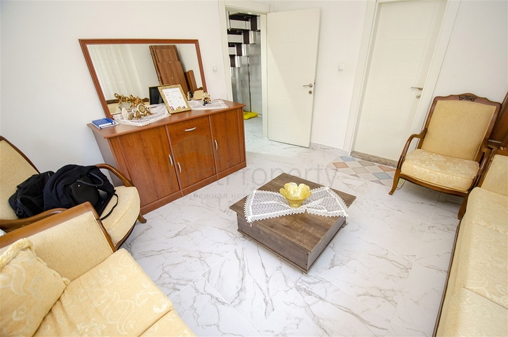 Просторная квартира 4+1 в Унжалы Коньяалты Анталья