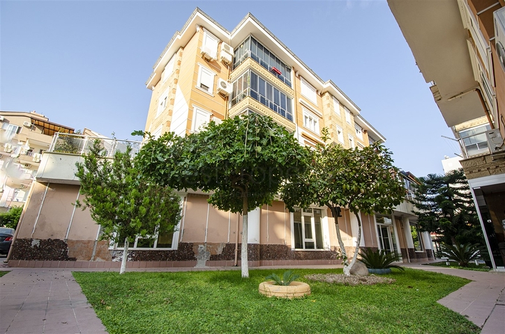 Просторная квартира 4+1 в Унжалы Коньяалты Анталья