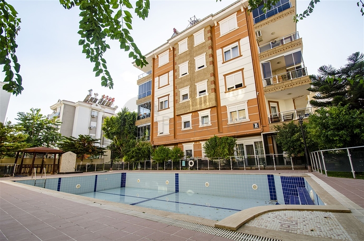 Просторная квартира 4+1 в Унжалы Коньяалты Анталья