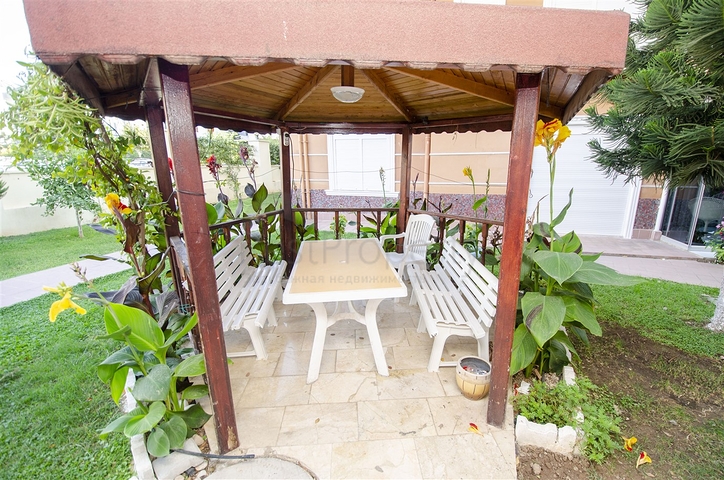 Просторная квартира 4+1 в Унжалы Коньяалты Анталья