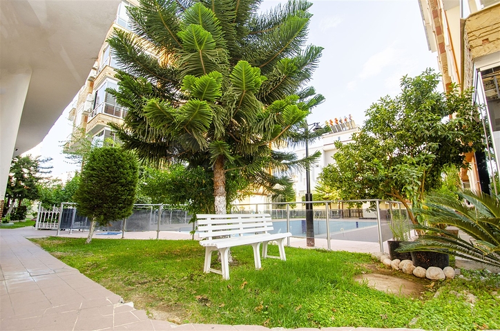 Просторная квартира 4+1 в Унжалы Коньяалты Анталья