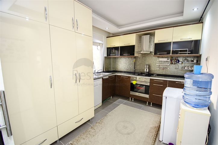 Просторная квартира 4+1 в Унжалы Коньяалты Анталья