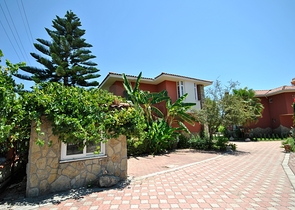 Вилла 3+1  с мебелью в Чамьюва Кемере