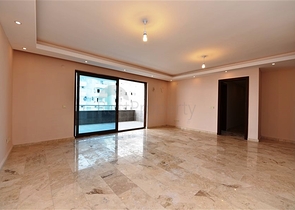 Две квартиры 2+1 на первой береговой линии в Махмутларе