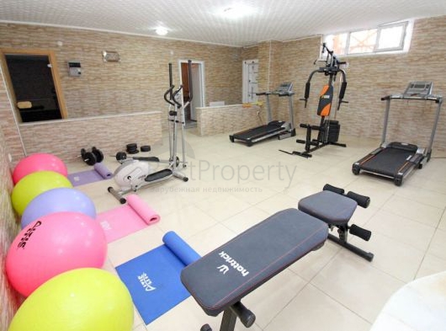 Двухкомнатная квартира с мебелью