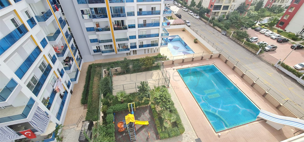 Двухкомнатная квартира с мебелью