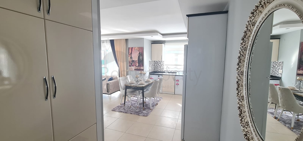 Двухкомнатная квартира с мебелью