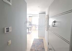 Двухкомнатная квартира с мебелью