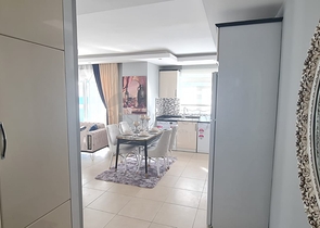 Двухкомнатная квартира с мебелью