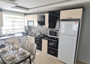 Двухкомнатная квартира с мебелью