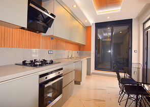 Просторный пентхаус 4+1 в центре города Анталии 