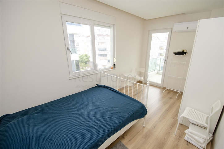 Пентхаус 3+1 с мебелью в пешей доступности к морю