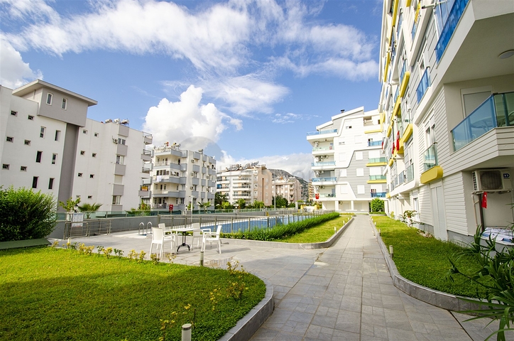 Пентхаус 3+1 с мебелью в пешей доступности к морю