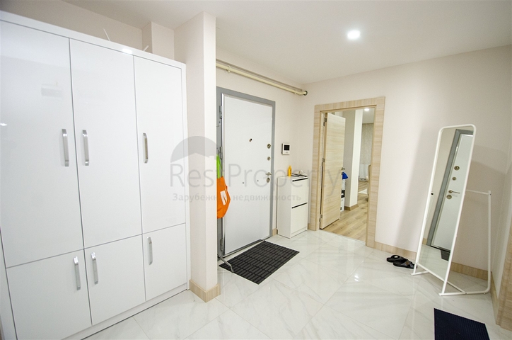 Пентхаус 3+1 с мебелью в пешей доступности к морю