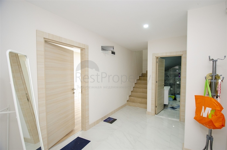 Пентхаус 3+1 с мебелью в пешей доступности к морю