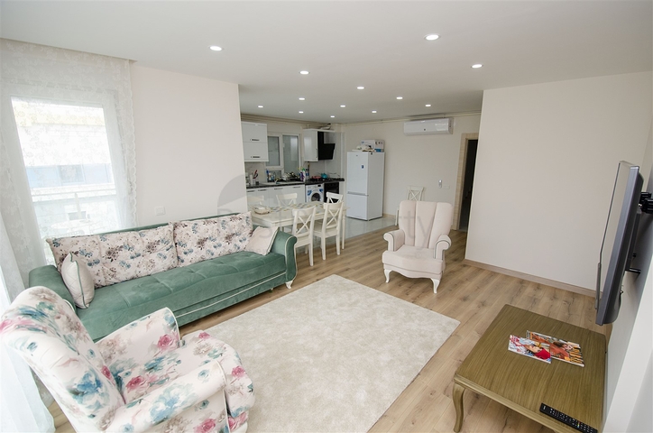 Пентхаус 3+1 с мебелью в пешей доступности к морю