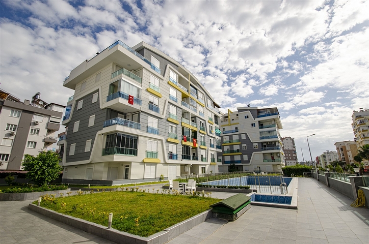 Пентхаус 3+1 с мебелью в пешей доступности к морю