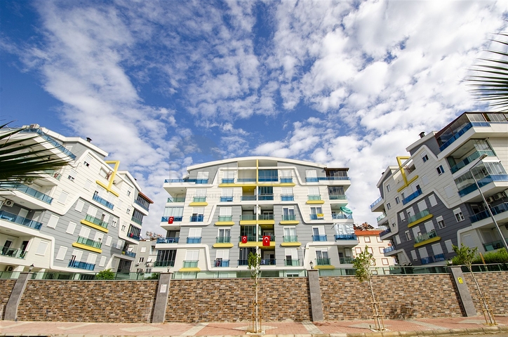 Пентхаус 3+1 с мебелью в пешей доступности к морю