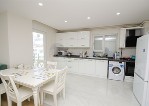 Пентхаус 3+1 с мебелью в пешей доступности к морю