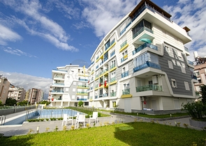 Пентхаус 3+1 с мебелью в пешей доступности к морю