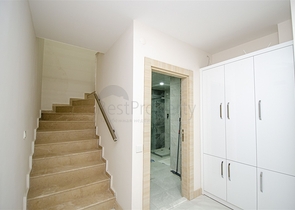 Пентхаус 3+1 с мебелью в пешей доступности к морю