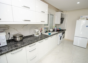 Пентхаус 3+1 с мебелью в пешей доступности к морю