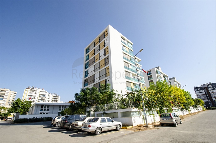 Меблированная квартира 2+1 с видом на море в Гюзельоба Лара 