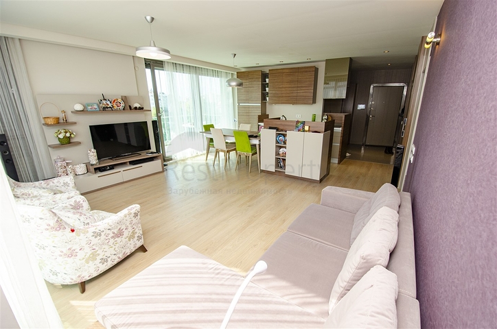 Меблированная квартира 2+1 с видом на море в Гюзельоба Лара 