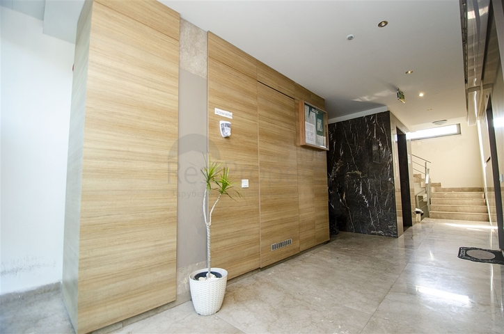 Меблированная квартира 2+1 с видом на море в Гюзельоба Лара 