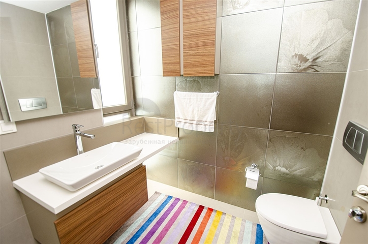 Меблированная квартира 2+1 с видом на море в Гюзельоба Лара 