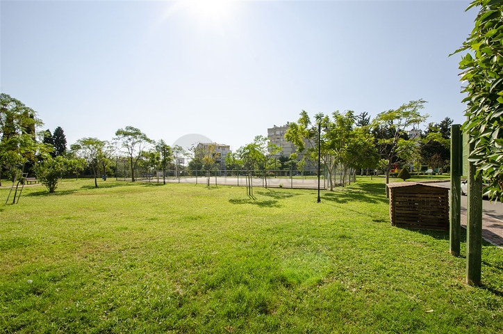 Меблированная квартира 2+1 с видом на море в Гюзельоба Лара 