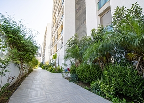 Меблированная квартира 2+1 с видом на море в Гюзельоба Лара 