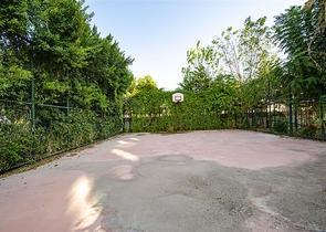 Меблированная квартира 2+1 с видом на море в Гюзельоба Лара 