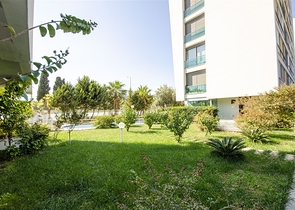 Меблированная квартира 2+1 с видом на море в Гюзельоба Лара 