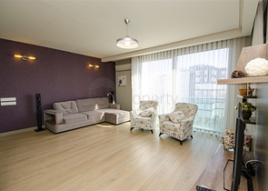 Меблированная квартира 2+1 с видом на море в Гюзельоба Лара 