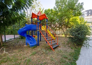 Меблированная квартира 2+1 с видом на море в Гюзельоба Лара 